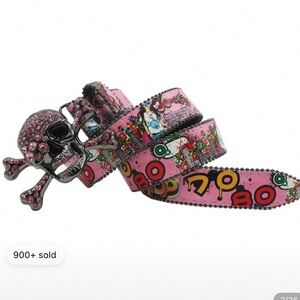 SHEIN Pink Graphic Skull Buckle Belt